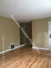 19 Dortch Ave in Asheville, NC - Building Photo - Building Photo