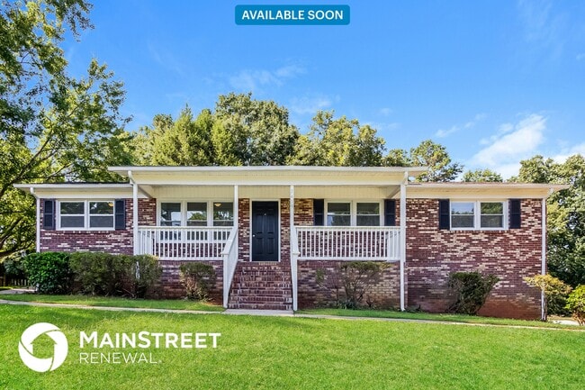 property at 2419 Sandlewood Dr
