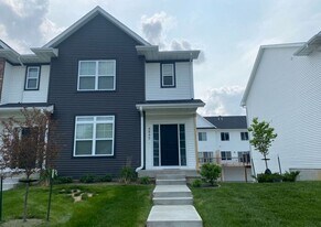 4845 Preston Ln in Iowa City, IA - Building Photo