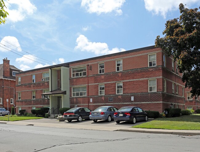 Sherwood Plaza Apartments