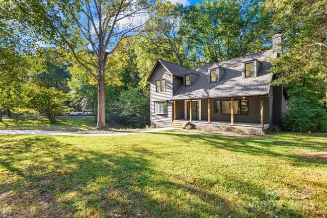 7201 Leaves Ln in Charlotte, NC - Building Photo - Building Photo