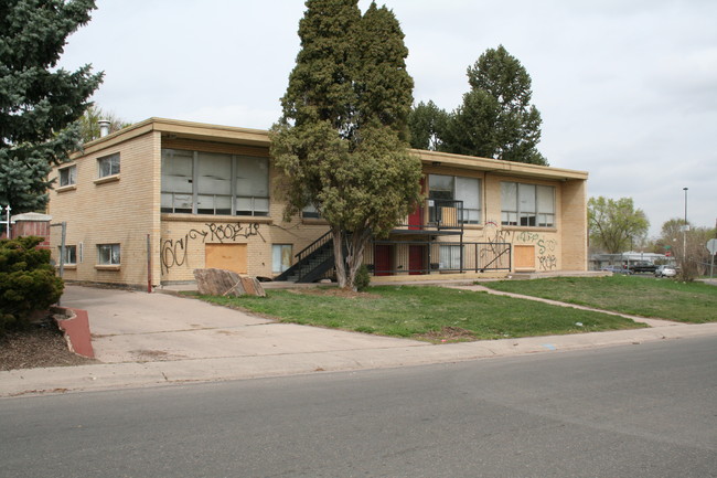 753-761 S Raleigh St in Denver, CO - Building Photo - Building Photo