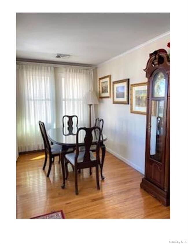 35 Indiana Ave in Long Beach, NY - Building Photo - Building Photo