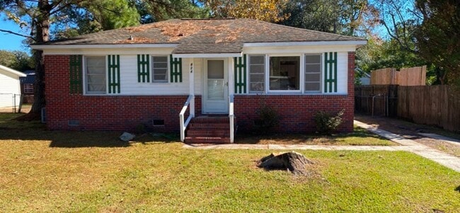 property at 424 Clarine Dr