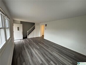 616 Banks St in Northampton, PA - Building Photo - Building Photo