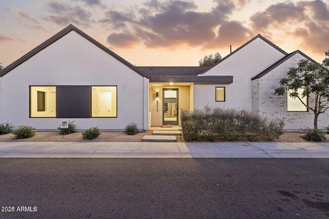 6323 N 10th Dr in Phoenix, AZ - Building Photo - Building Photo