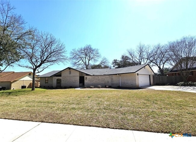 property at 118 Richardson Dr