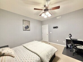 311 Coral Creek Ln in Morrisville, NC - Building Photo - Building Photo