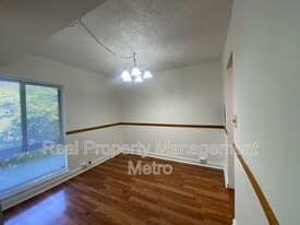 5901 Tamar Dr in Columbia, MD - Building Photo - Building Photo