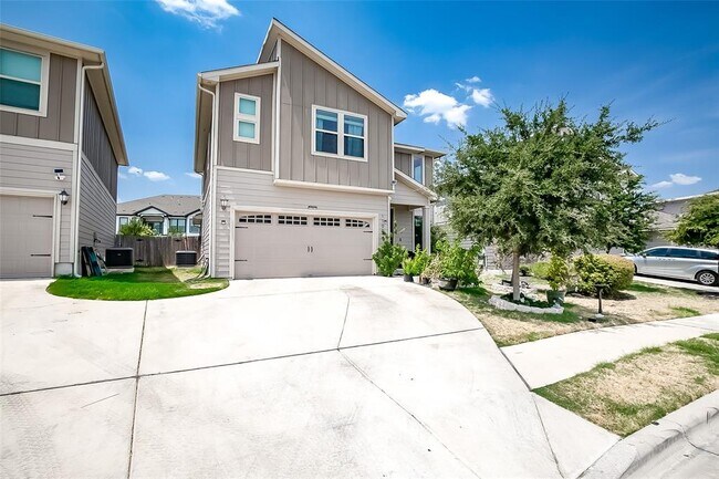 15912 Cadoz Dr in Austin, TX - Building Photo - Building Photo