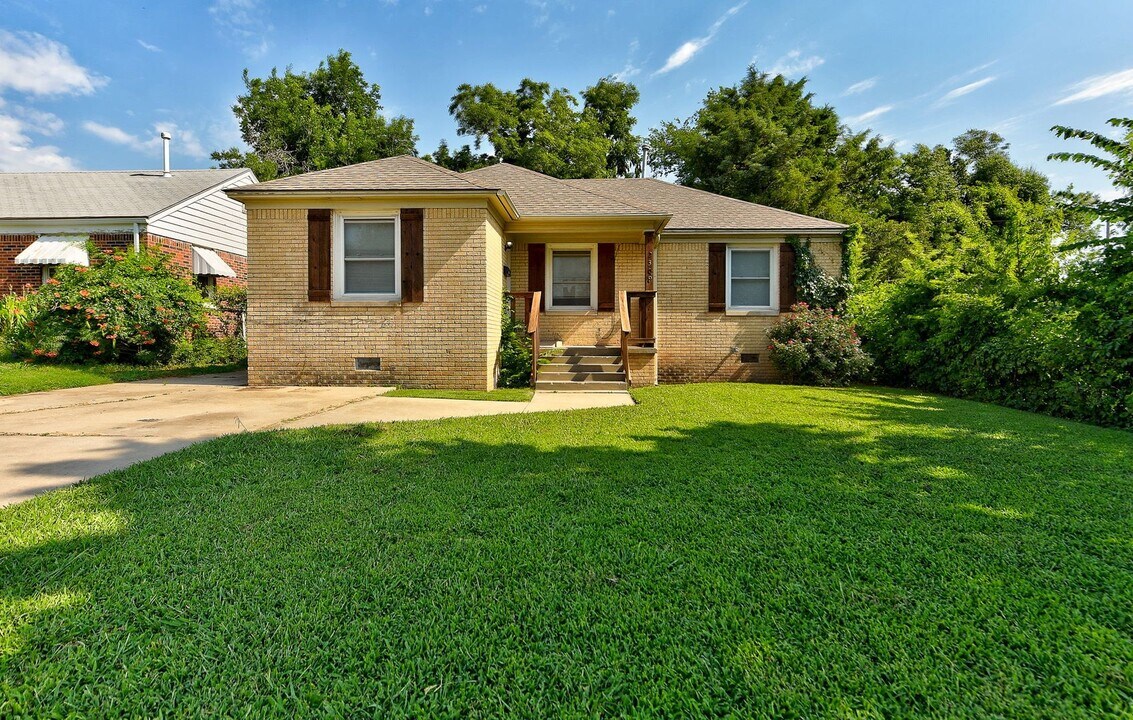 2309 NE 21st St in Oklahoma City, OK - Foto de edificio