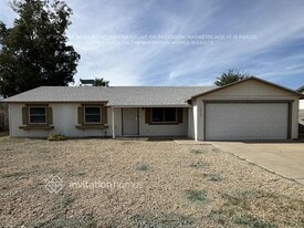 14226 N 38th Pl in Phoenix, AZ - Building Photo