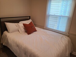 22f Atlantic Ave, Unit SI ID1364250P in Marblehead, MA - Foto de edificio - Building Photo