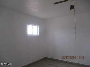 120 S Carolina Dr in El Paso, TX - Building Photo - Building Photo