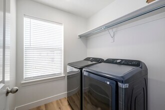 3935 W 1000 N in Lehi, UT - Building Photo - Building Photo