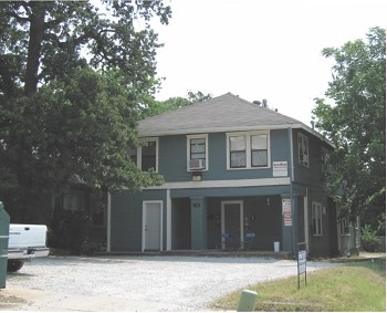 1116 N Bell Ave in Denton, TX - Building Photo - Building Photo