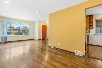 8840 S Halsted St in Chicago, IL - Building Photo - Building Photo