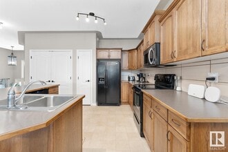 4408-4438 38 St in Bonnyville, AB - Building Photo - Building Photo