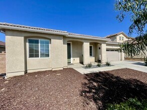 35151 Silver Leaf Ln in Murrieta, CA - Building Photo - Building Photo