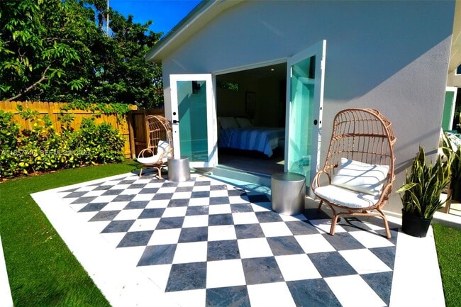 property at 2975 SW 15th St