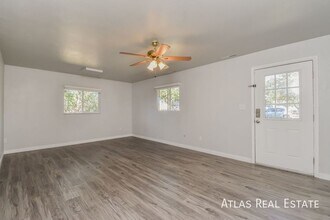 4261 Deerfield Hills Rd in Colorado Springs, CO - Foto de edificio - Building Photo