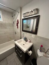 11 Harold St, Unit 1 in Somerville, MA - Building Photo - Building Photo