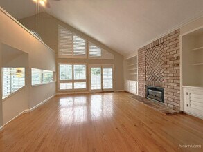 165 Tiptoe Ln in Burlingame, CA - Building Photo - Building Photo