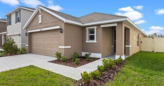 Kensington Woods Rental Homes in Spring Hill, FL - Building Photo