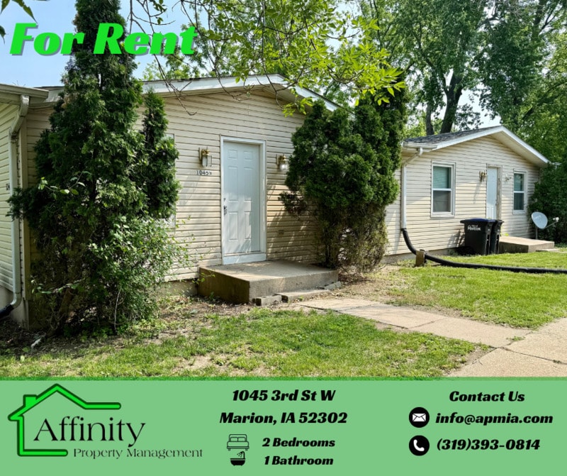 1045 3rd St in Marion, IA - Building Photo