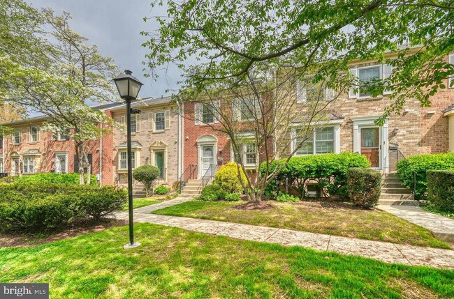 10280 Arizona Cir in Bethesda, MD - Building Photo - Building Photo