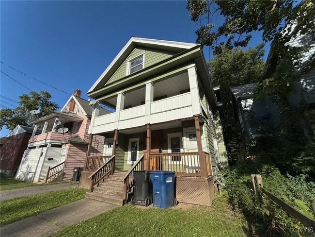 property at 2611 Midland Ave