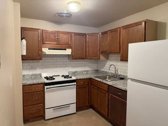 2822 Saxton Rd, Unit 2