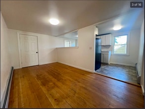 13 Summer St, Unit 13A in Somersworth, NH - Building Photo - Building Photo