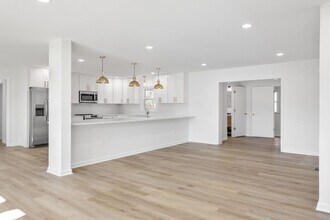 201 Porter Cir in Columbia, TN - Building Photo - Building Photo