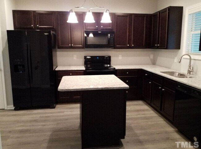 151 Cullen Ct in Clayton, NC - Building Photo - Building Photo