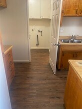 808 E Kaweah Ave in Visalia, CA - Building Photo - Building Photo