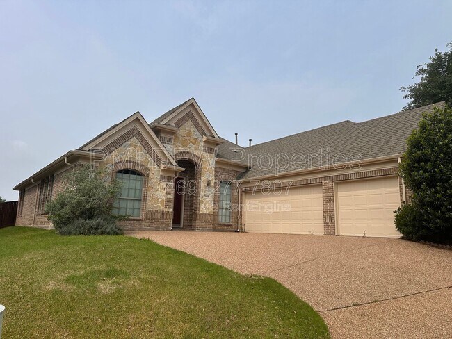 property at 2610 Meadow Ridge Dr