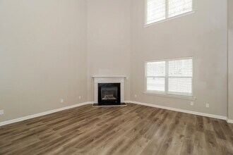 134 Creekwood Tr in Acworth, GA - Building Photo - Building Photo