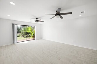 3626 S Central Ave in Flagler Beach, FL - Building Photo - Building Photo