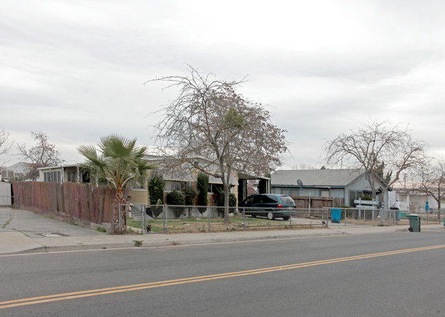 The Homestead in Ceres, CA - Building Photo - Building Photo