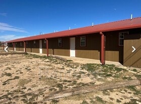 901 11th St in Seagraves, TX - Building Photo