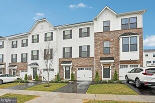 47 Rosemary Wy in Mount Laurel, NJ - Building Photo