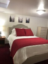 248 Pine St, Unit Furnished Apartment in Elko, NV - Building Photo