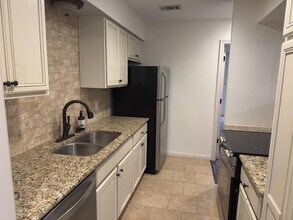 1407 W 39th 1/2 St in Austin, TX - Building Photo - Building Photo