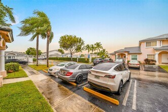 14260 SW 121st Pl in Miami, FL - Building Photo - Building Photo
