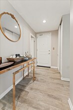 810 Matson Pl in Cincinnati, OH - Building Photo - Building Photo