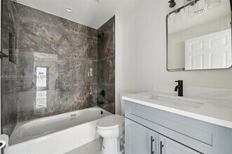 10340 NW 29th Ave in Miami, FL - Building Photo - Building Photo