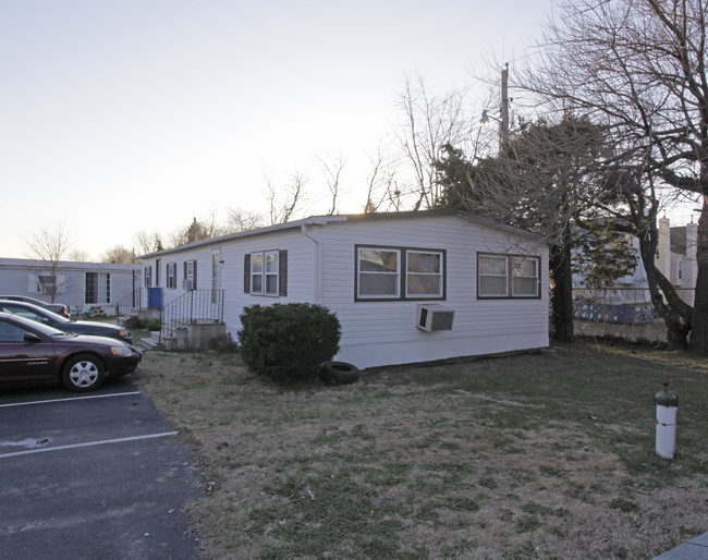 Mobile Park in Dover, DE - Building Photo - Building Photo