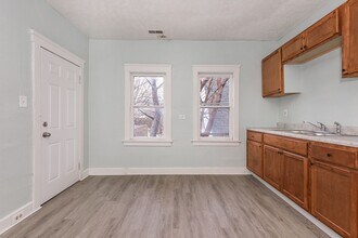 2307 Garden Ave in Cleveland, OH - Building Photo - Building Photo