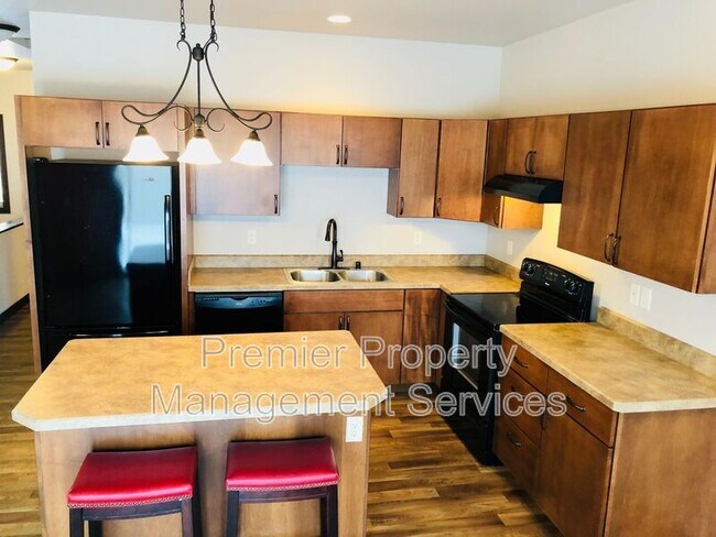 2120 Rehberg Ln in Billings, MT - Foto de edificio - Building Photo